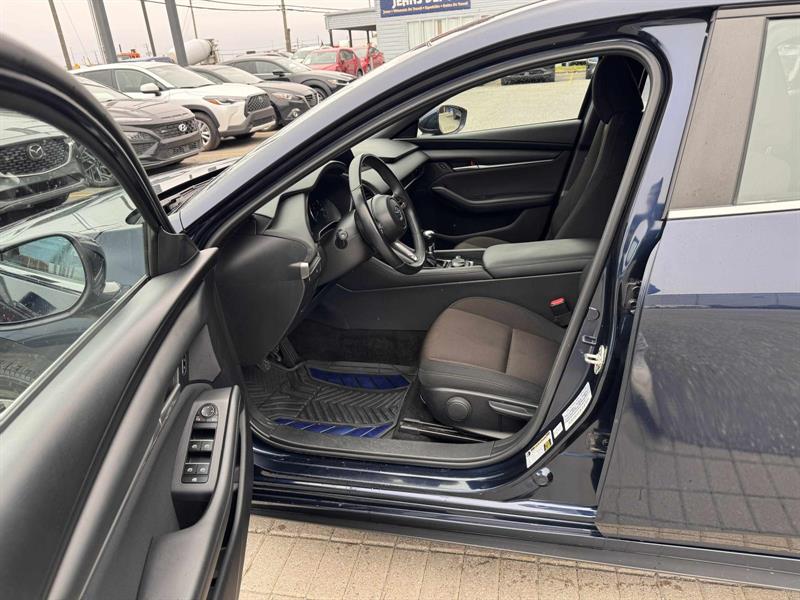 mazda Mazda3 2021 - 14