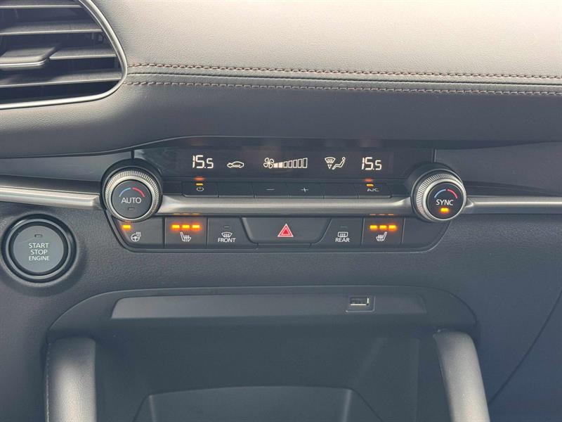 mazda Mazda3 2021 - 23