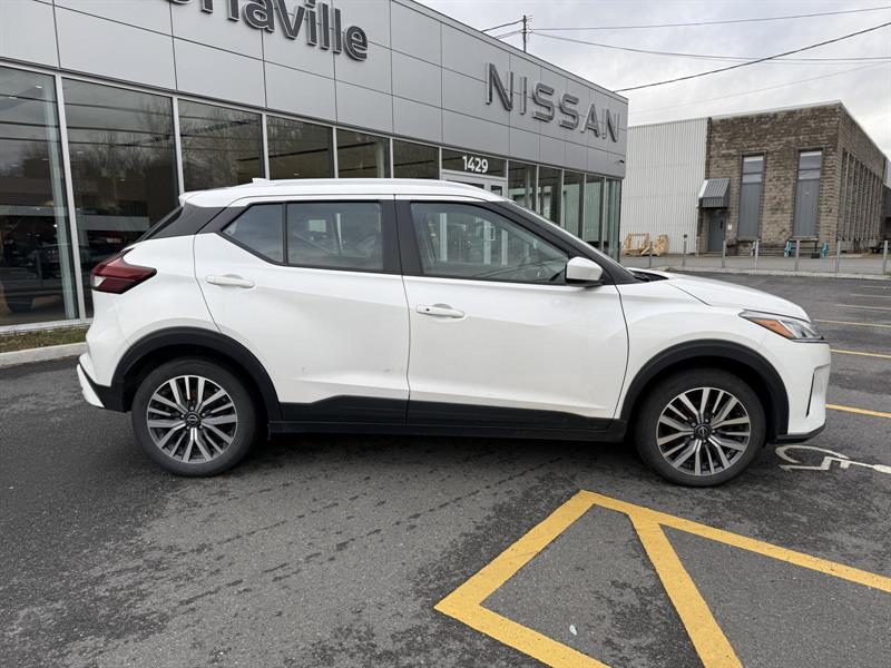 nissan Kicks 2023 - 9