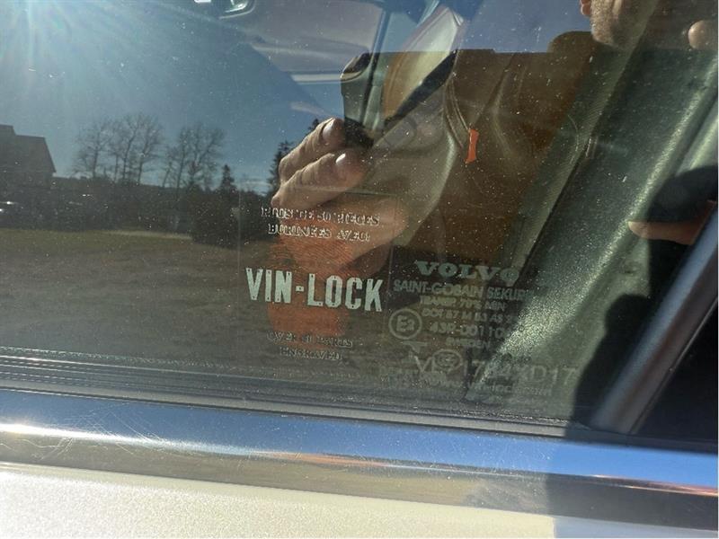 volvo XC90 2018 - 13