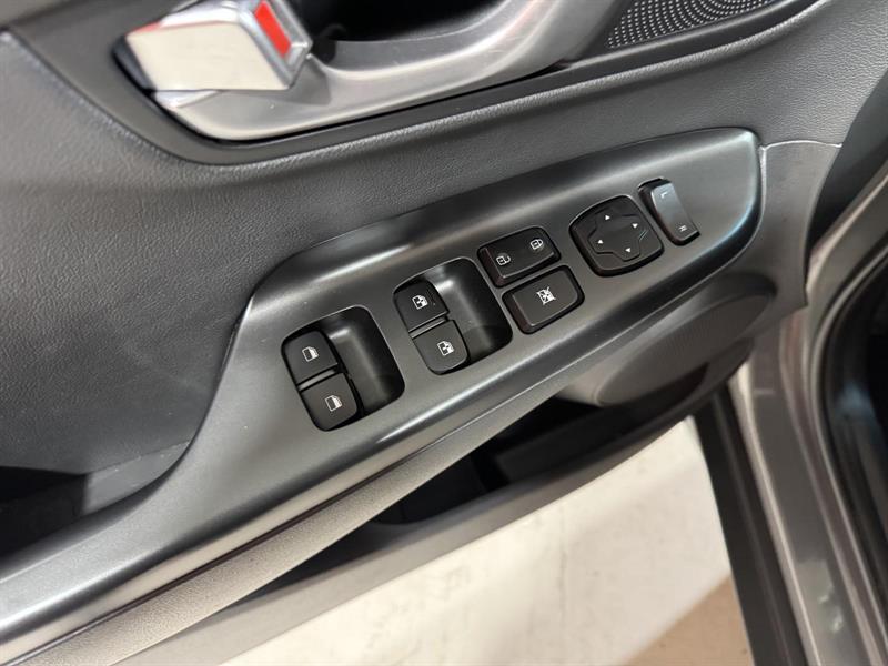 hyundai Kona 2023 - 17