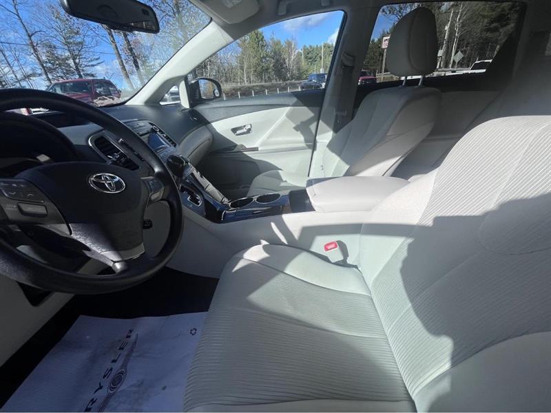 toyota Venza 2011 - 17