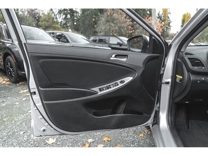 hyundai Accent 2016 - 13