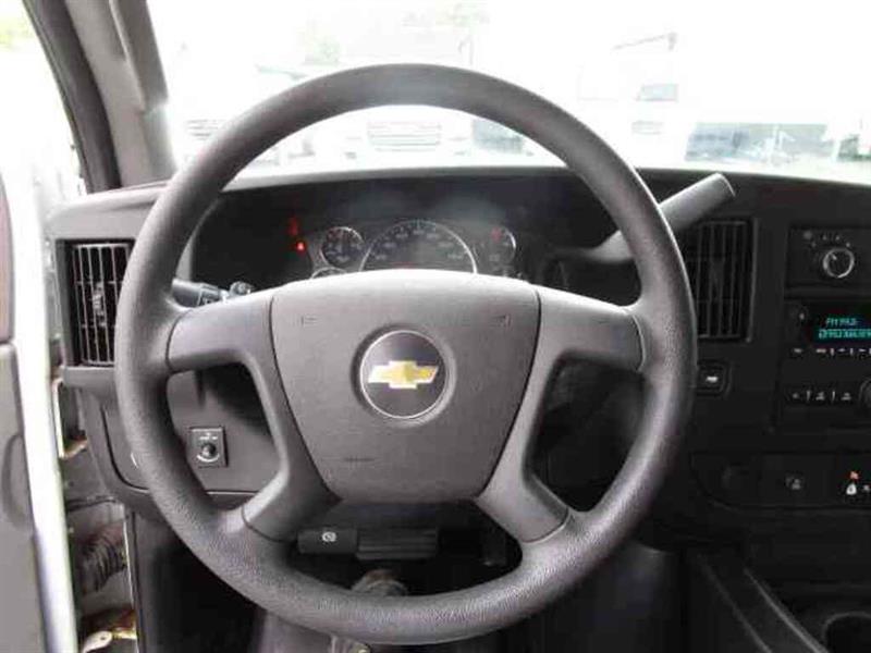 chevrolet Express utilitaire 2020 - 13
