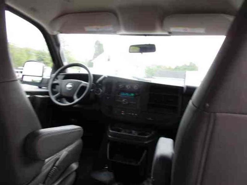 chevrolet Express utilitaire 2020 - 24