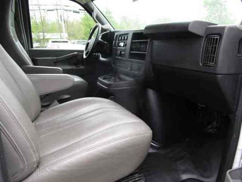 chevrolet Express utilitaire 2020 - 25