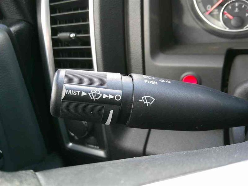 ram 1500 Classic 2023 - 13