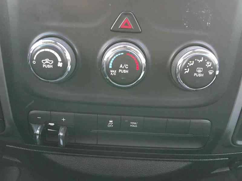 ram 1500 Classic 2023 - 16