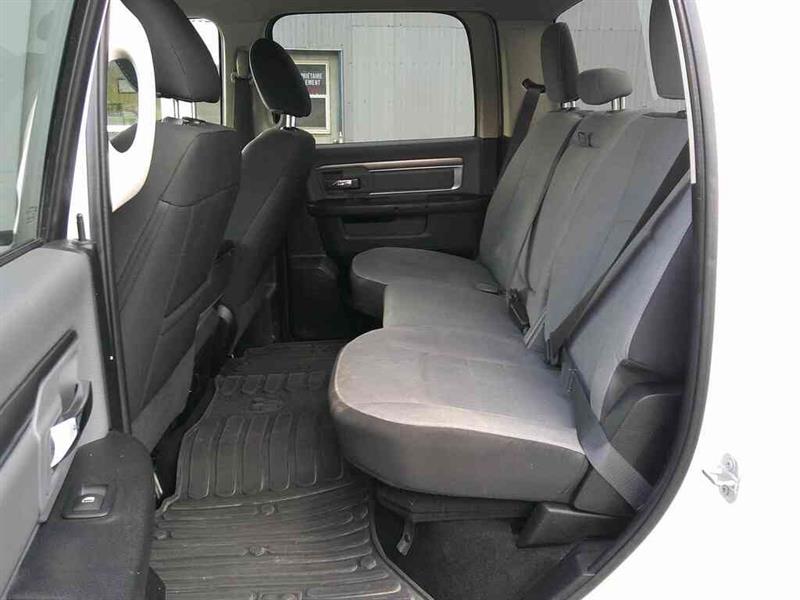 ram 1500 Classic 2023 - 18