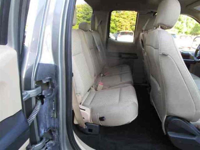 ford F-150 2019 - 29