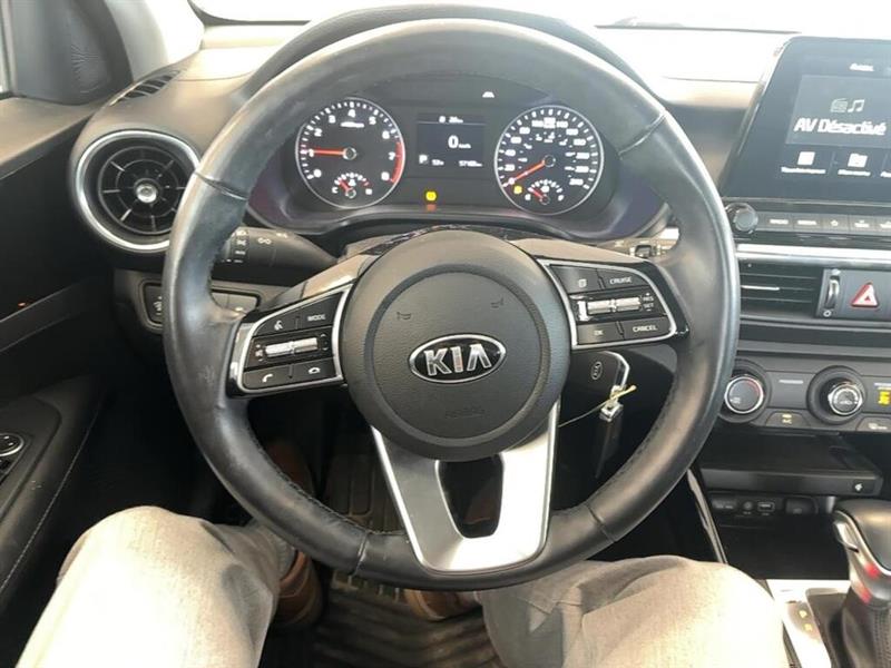 kia Forte 2020 - 11