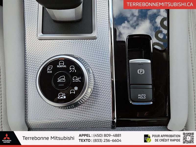 mitsubishi Outlander 2023 - 19