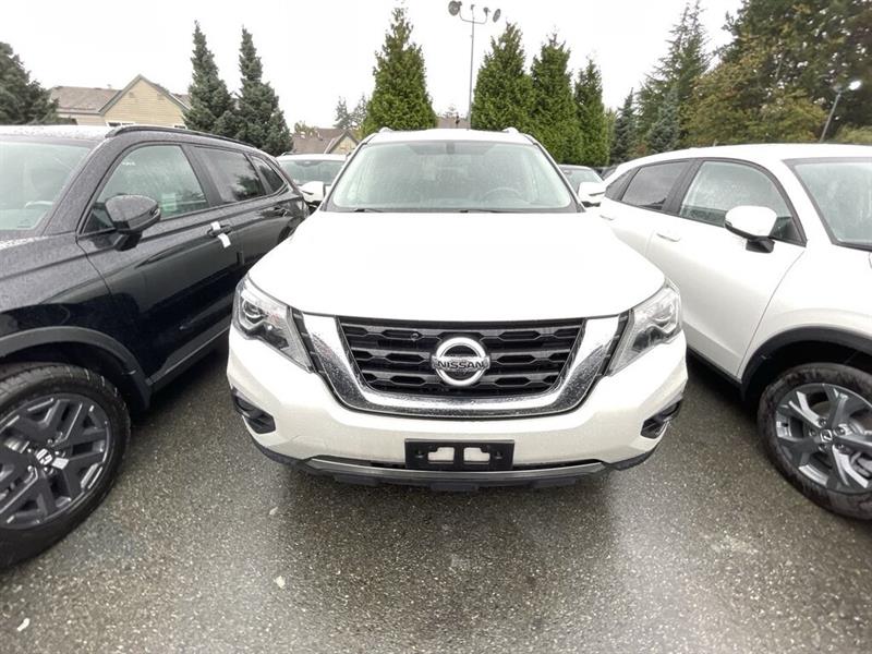 nissan Pathfinder 2019 - 26