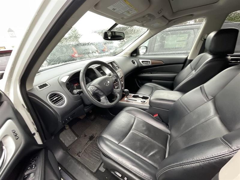 nissan Pathfinder 2019 - 30