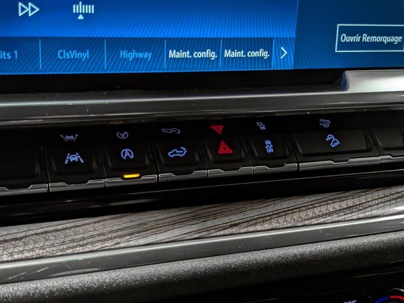 chevrolet Silverado 1500 2024 - 16