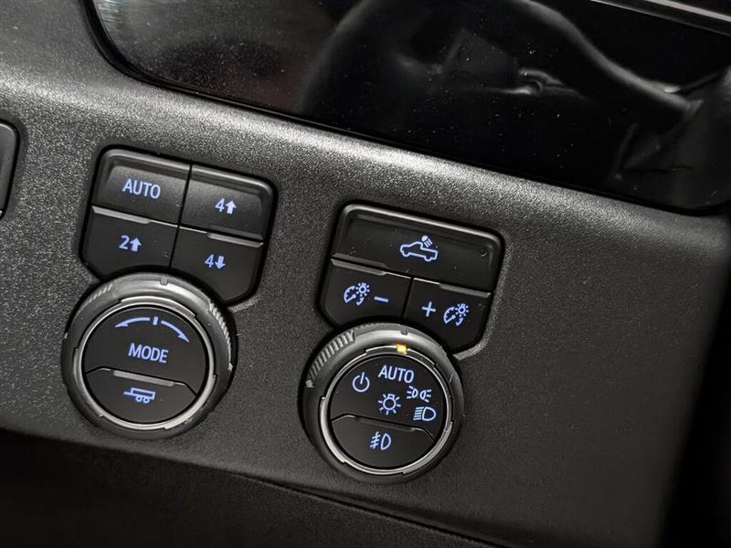 chevrolet Silverado 1500 2024 - 22