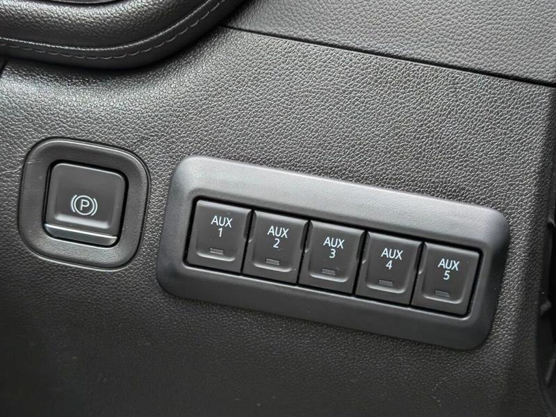 chevrolet Silverado 2500HD 2023 - 25