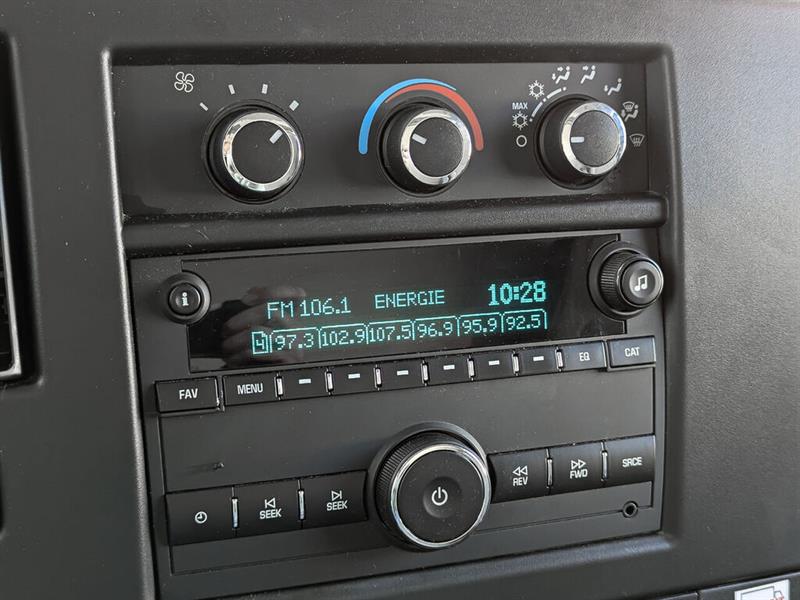 gmc Savana 2023 - 10