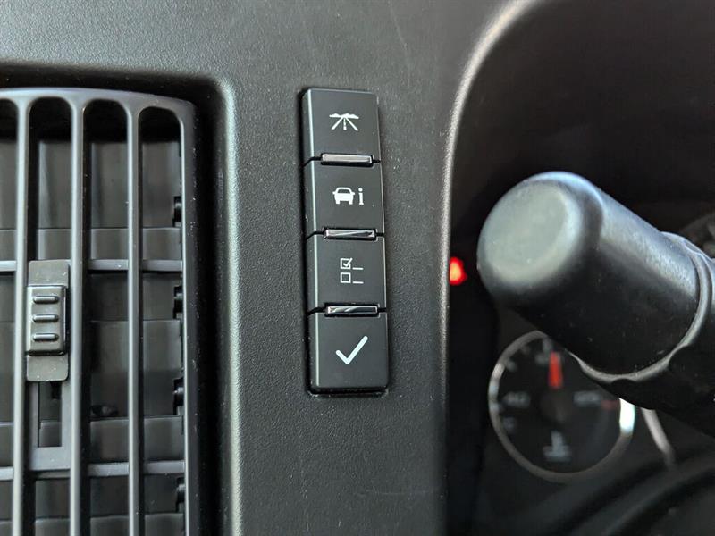 gmc Savana 2023 - 19