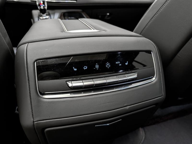 cadillac Escalade 2024 - 13