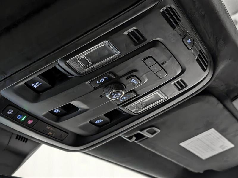 cadillac Escalade 2024 - 30