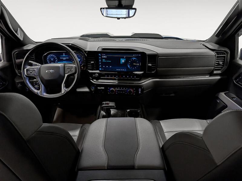 chevrolet Silverado 1500 2023 - 11