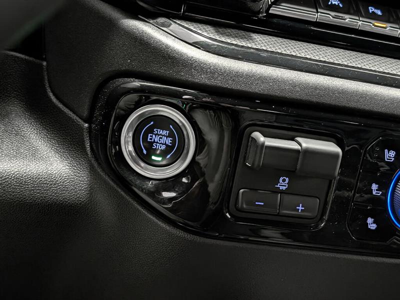 chevrolet Silverado 1500 2023 - 17