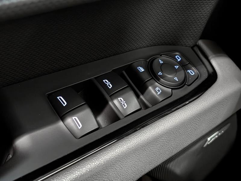 chevrolet Silverado 1500 2023 - 21