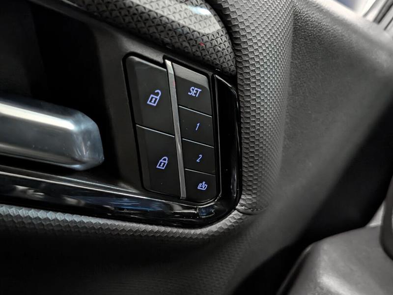 chevrolet Silverado 1500 2023 - 22