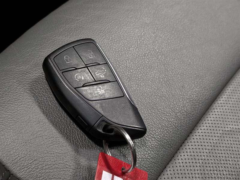 chevrolet Silverado 1500 2023 - 26