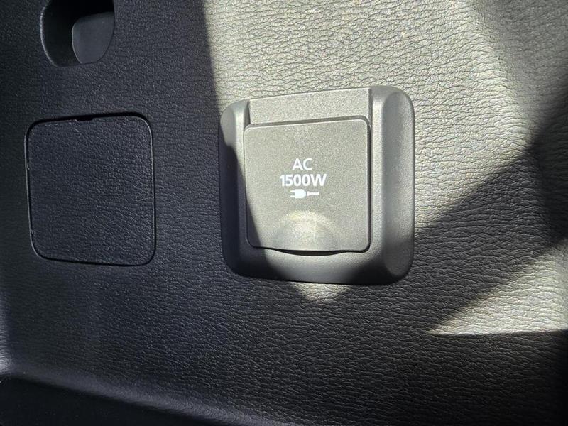 mitsubishi Outlander rechargeable 2024 - 11