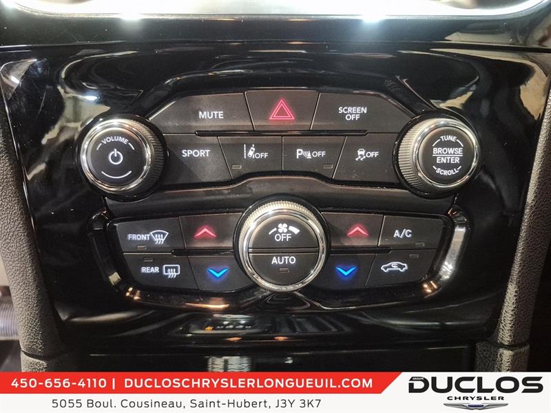 chrysler 300 2023 - 23