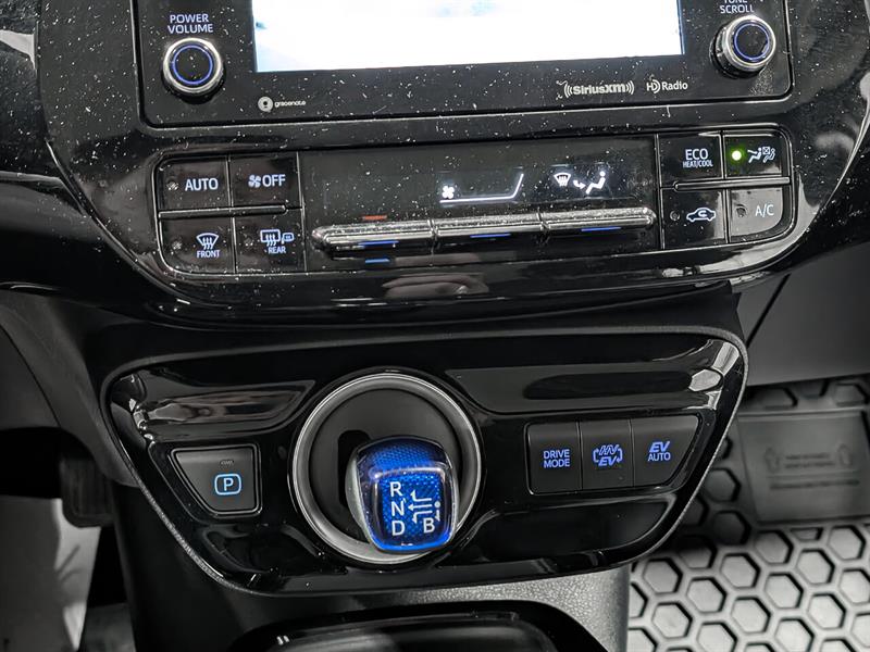 toyota Prius Prime 2020 - 11