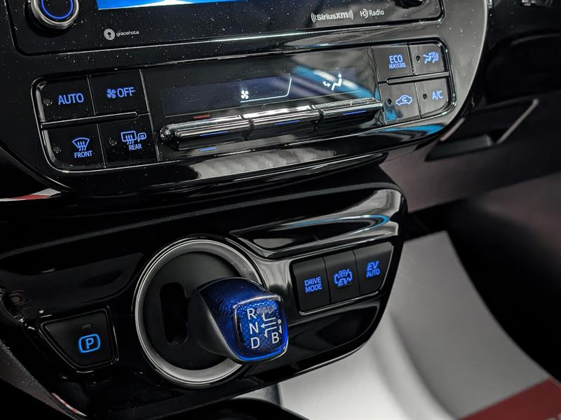 toyota Prius Prime 2022 - 11