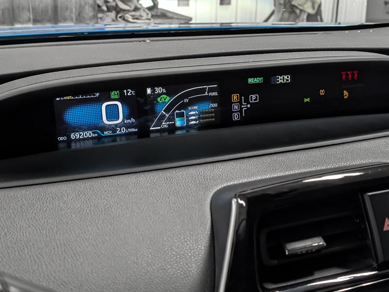 toyota Prius Prime 2022 - 13