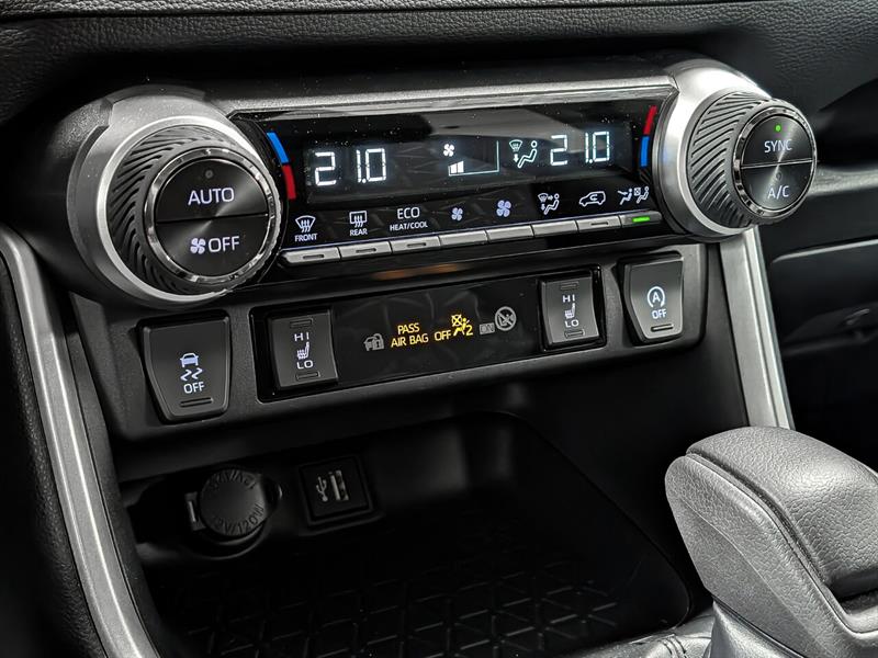 toyota RAV4 2023 - 12