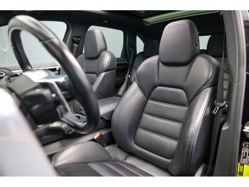 porsche Cayenne 2016 - 8