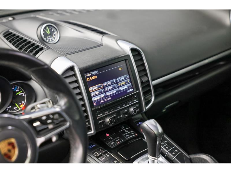 porsche Cayenne 2016 - 14