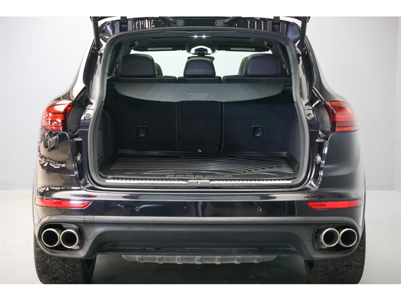 porsche Cayenne 2016 - 17