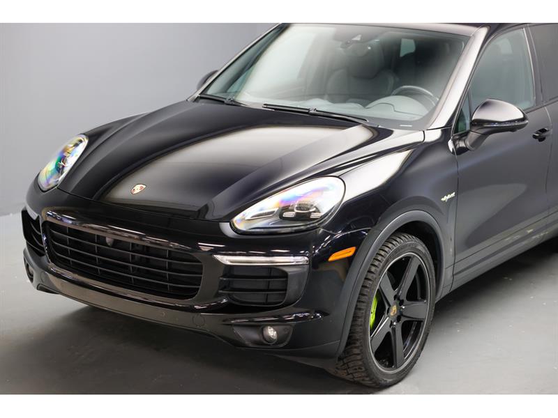 porsche Cayenne 2016 - 25