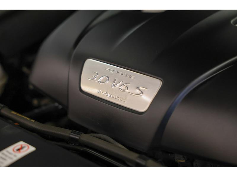 porsche Cayenne 2016 - 27