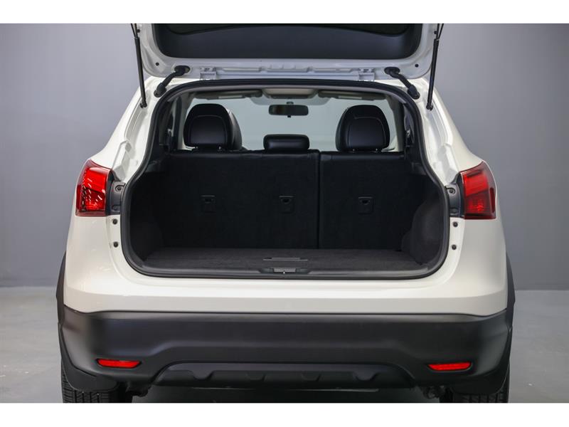 nissan Qashqai 2018 - 24