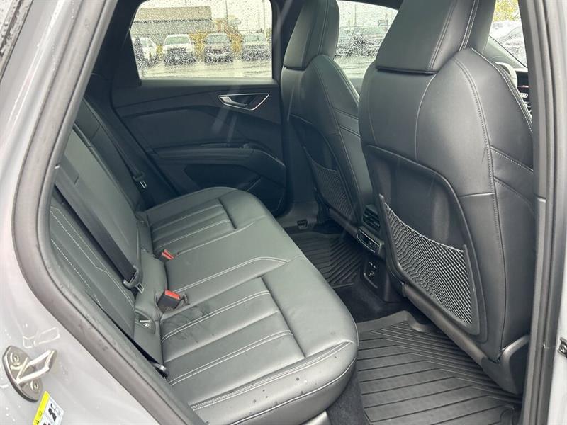 audi Q4 e-tron 2024 - 31