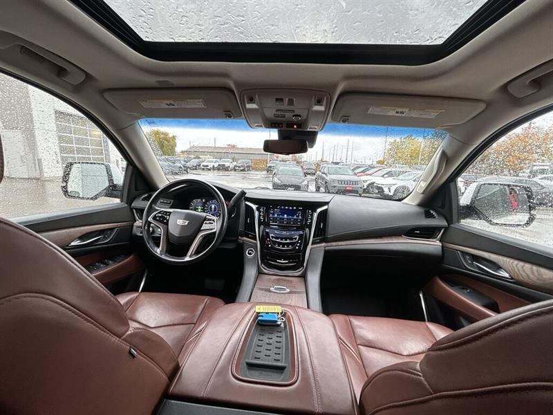 cadillac Escalade 2017 - 29