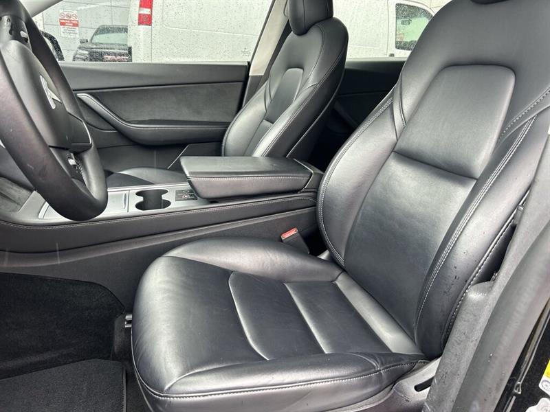 tesla Model Y 2022 - 19