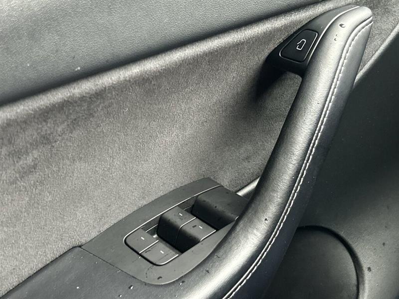 tesla Model Y 2022 - 21