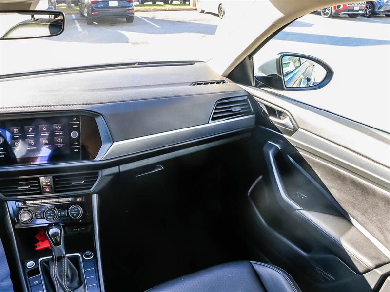 volkswagen Jetta 2022 - 18