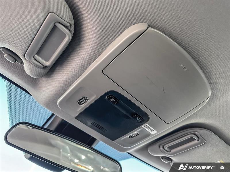 toyota Camry 2022 - 20