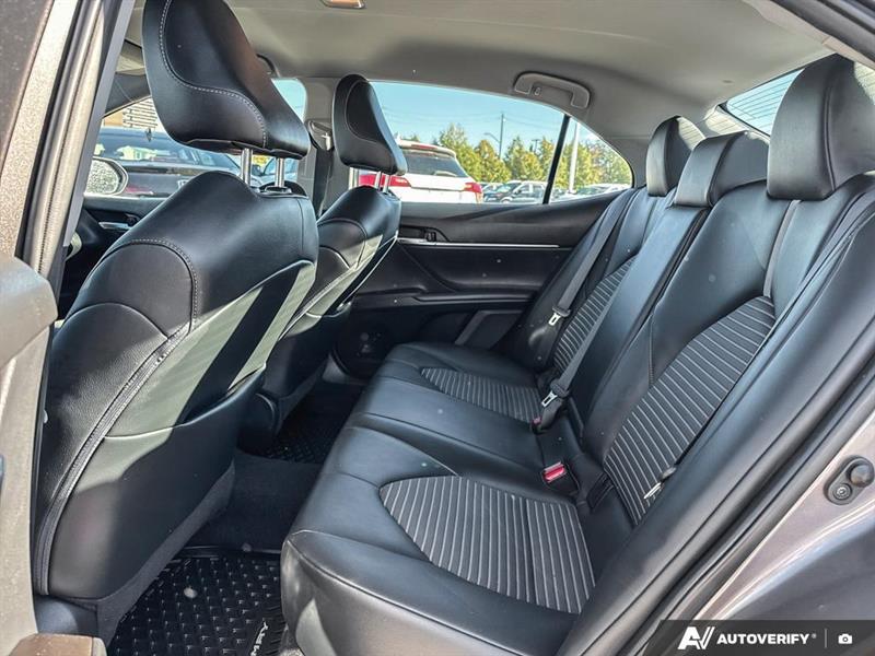 toyota Camry 2022 - 22