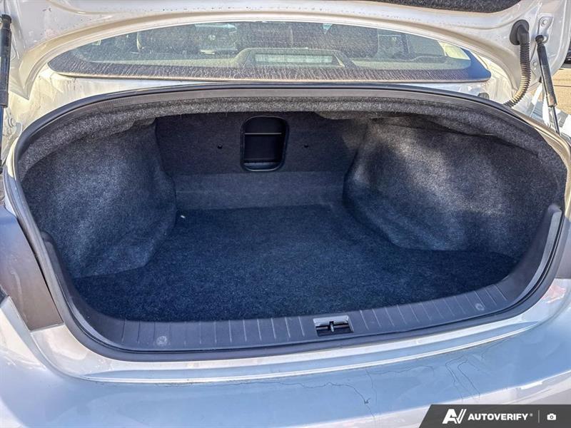 infiniti Q50 2021 - 11